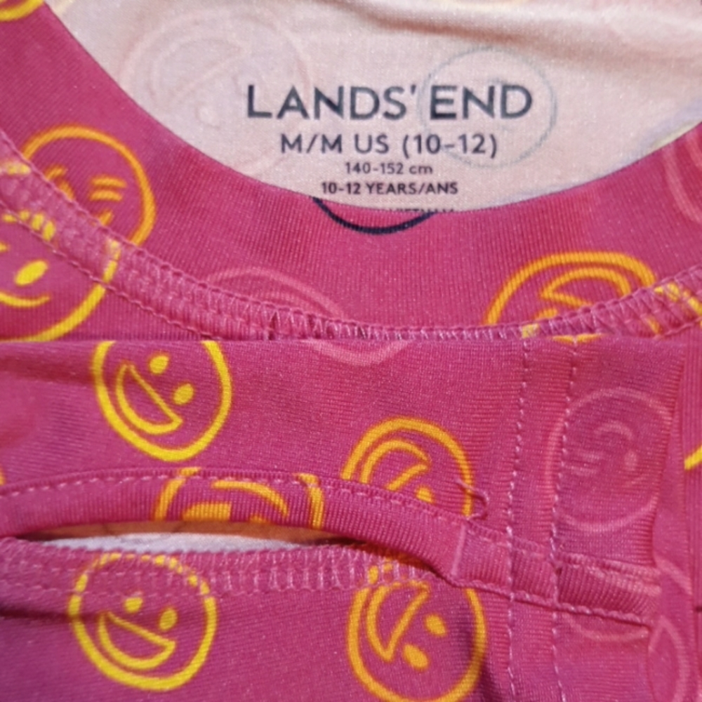 Girl's activewear LS w/thumbholes